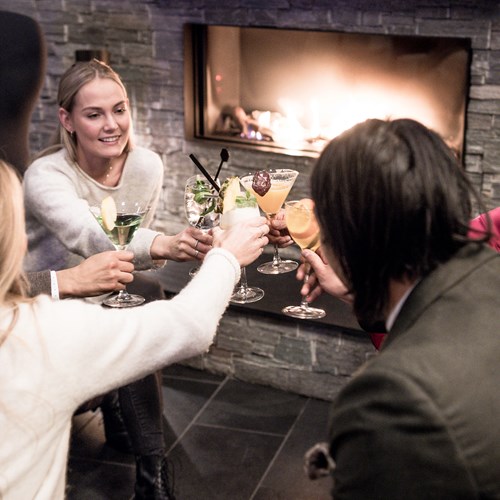 Myrkdalen Hotel, Ski in Norway, drinks by the roaring fire