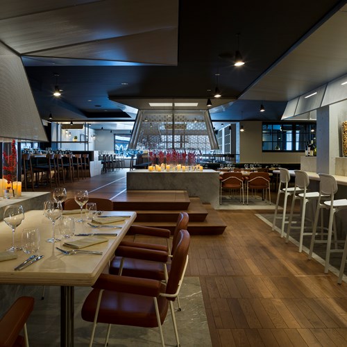 Hotel Heliopic-ski in Chamonix-France-Akashon restaurant
