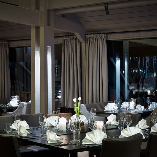 dining room at Vestlia resort ski hotel, Geilo, Ski Norway