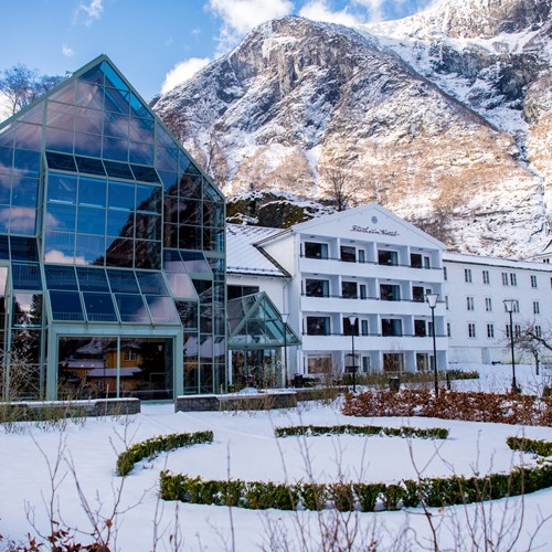 Fretheim Hotel Exterior close up-Flam-Norway