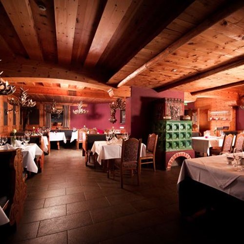 Q! Hotel Maria Theresia-Kitzbuhel-Austria-jagdstube in the restaurant.JPG