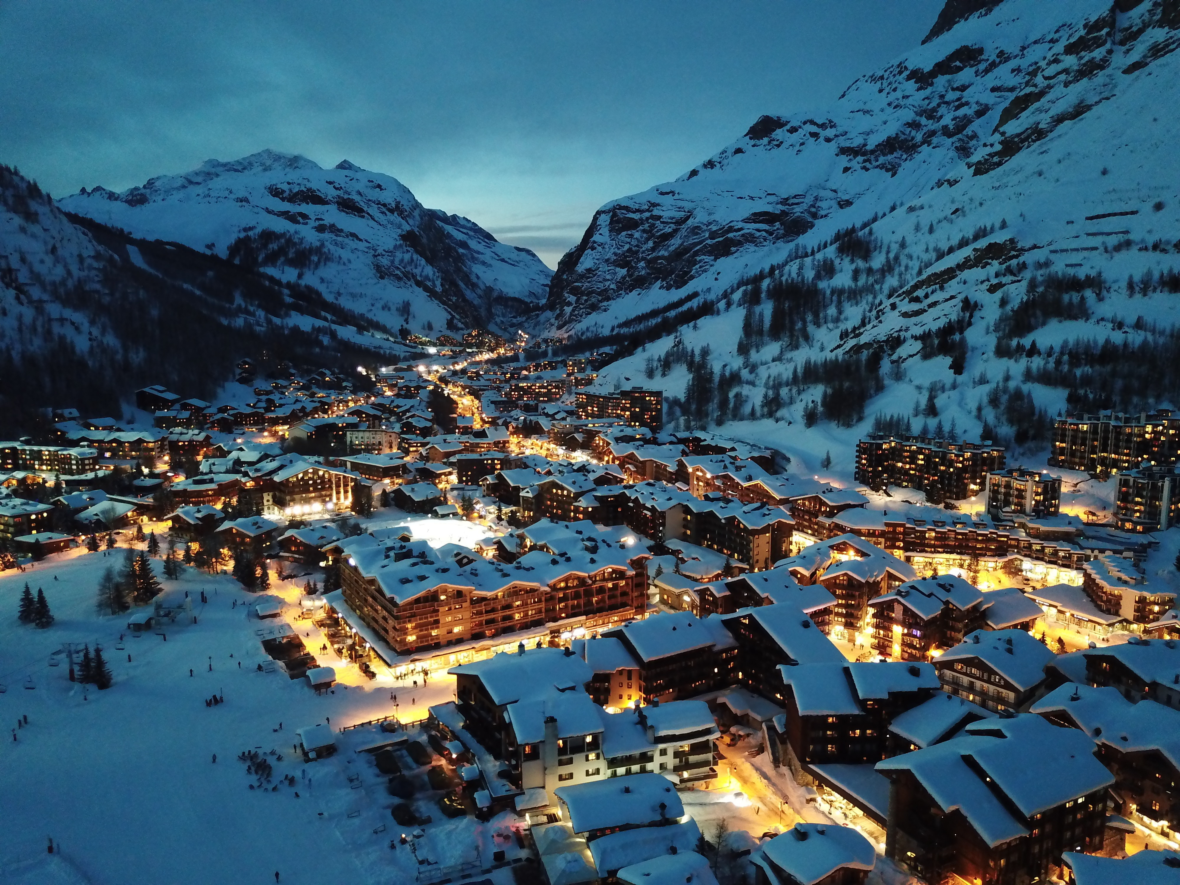 transfer from chambery airport to val disere