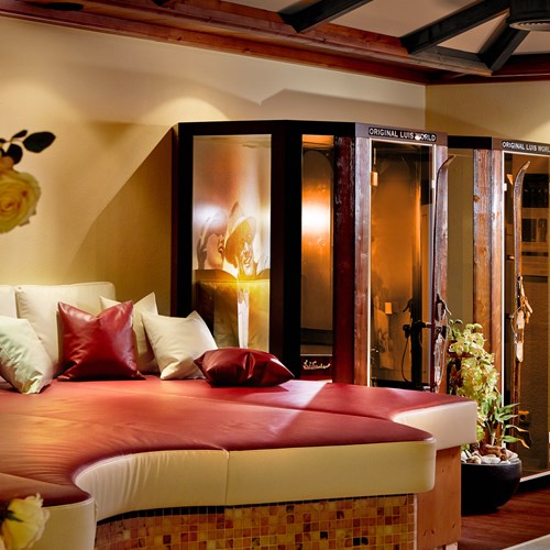 Hotel-Neue-Post-Mayrhofen-wellness-area
