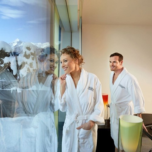 Hotel-Lederer's-Living-Kaprun-design-Hotel-rooftop-wellness-area