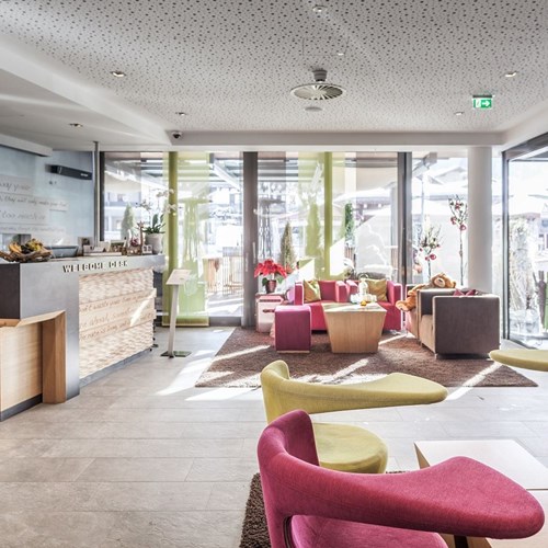Hotel-Lederer's-Living-design-hotel-Kaprun-hotel-lobby