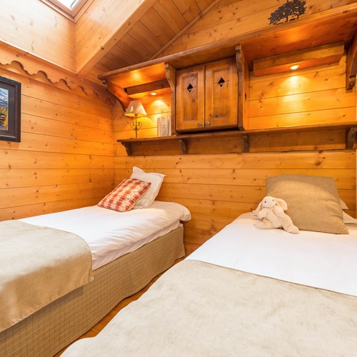 Les-Fermes-de Méribel-Meribel-France-twin room