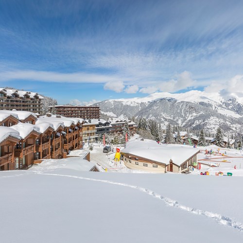 Les-Chalets-du-Forum-Courchevel-1850-apartments by the slopes