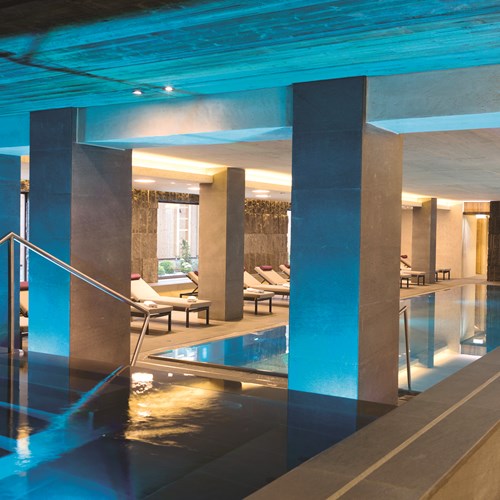 Elisabeth Hotel, luxury ski accommodation in Mayrhofen, Austria. Pool area