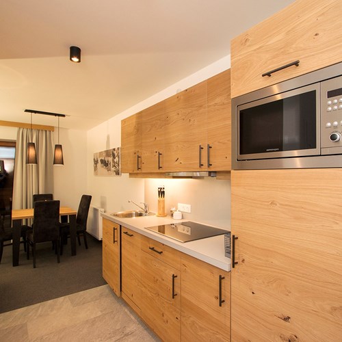 kitchen of the Gurglhof Apartments in Obergurgl