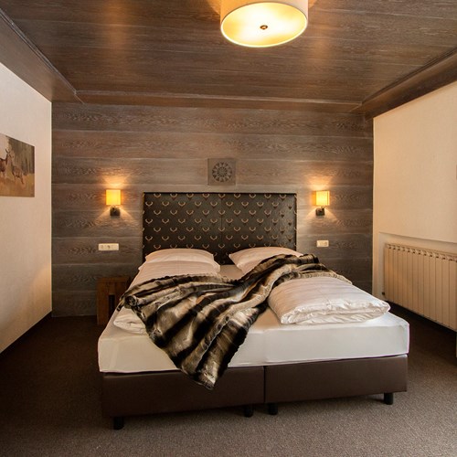 Jaegerstube double room at the Gurglhof Apartments