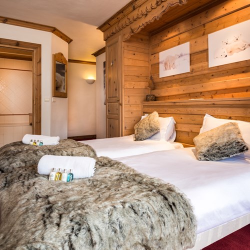 Standard room at the Chalet Ophelia, ski chalet in Meribel