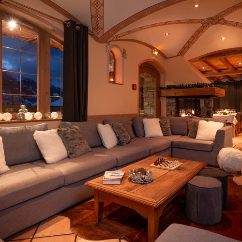 Living rooms of Chalet Ophelia, ski chalet in Meribel