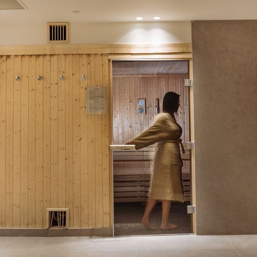 Hotel-Aigle-des-Neiges-Val-dIsere-sauna.jpg