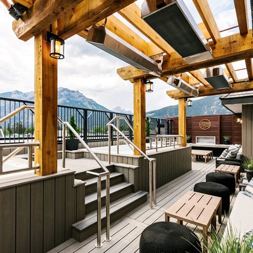 Mount Royal Hotel in Banff roof terrace