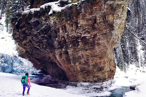 Winter-walking-monolith-Banff-Lake-Louise.jpg