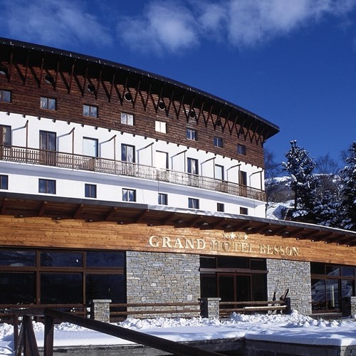 Grand-Hotel-Besson-Sauze-Doulx-exterior