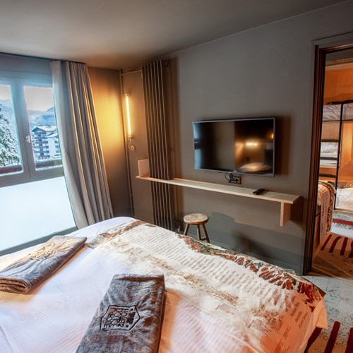 Folie-Douce-Hotel-Chamonix-ACCESS ROOM FAMILY.jpeg