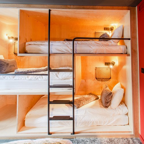 Folie-Douce-Hotel-Chamonix-ACCESS ROOM FOR 4.jpg