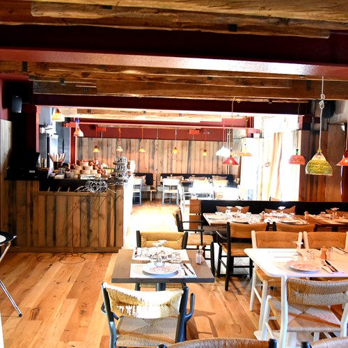 Folie-Douce-Hotel-Chamonix-LE MAYEN CHEESE RESTAURANT.JPG