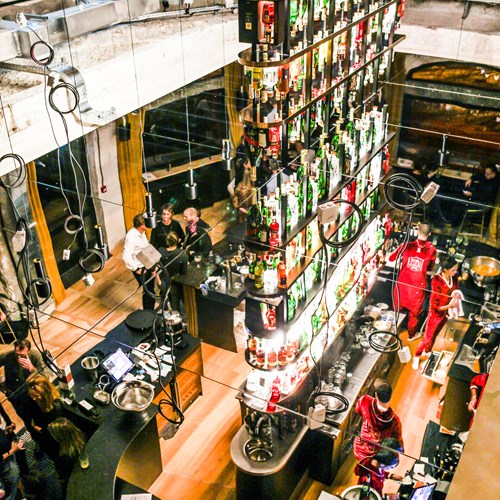 Folie-Douce-Hotel-Chamonix-LE JANSSEN BAR.jpg