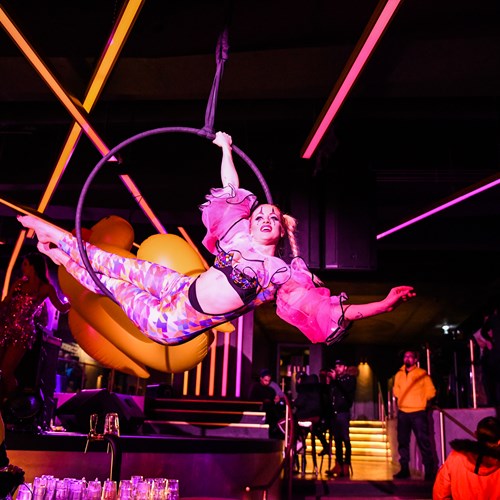 Folie-Douce-Hotel-Chamonix-APRES SKI PARTY BAR 2.jpg