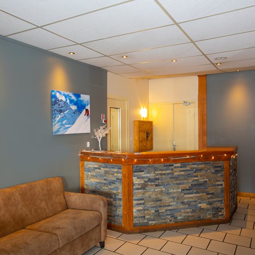 Reception area at Chalet Hotel Les Grangettes Meribel