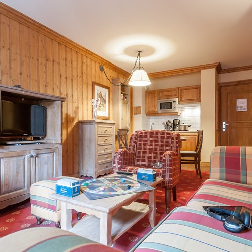 Ski in, ski out Le Village Arc 1950 ski apartments lounge area