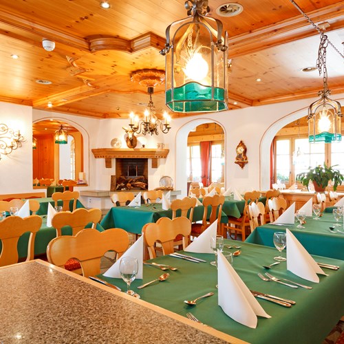 dining area at Hotel Derby in Grindelwald