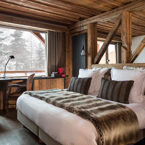 Hotel Chalet Mounier Muzelle room.jpg
