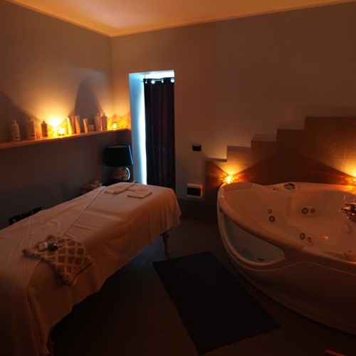 Hotel La Torre treatment room.JPG