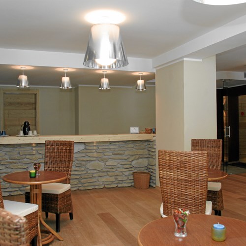 Hotel La Torre reception.jpg