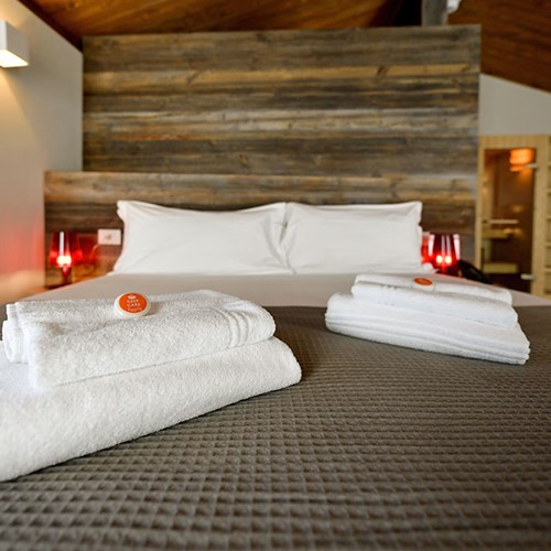 Du Parc Hotel bed.jpg