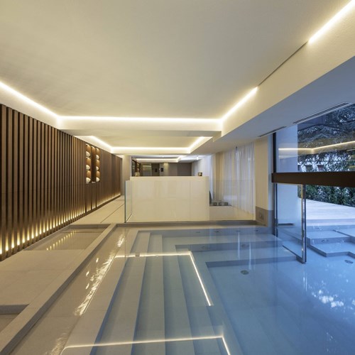 Le Massif spa pool.jpg