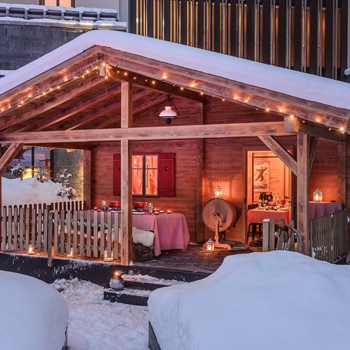 CAM-Dining-The_Chalet_Exterior.jpg