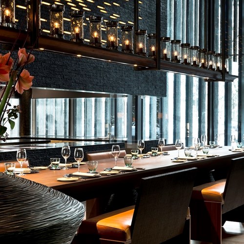 CAM-Dining-The_Restaurant-Commune_Table_02.jpg