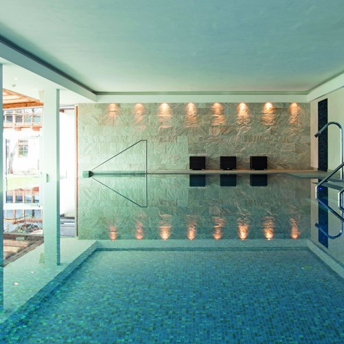 Kitzhof-Pool.jpg