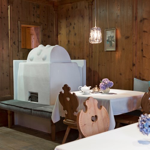 Elisabeth Hotel, luxury ski accommodation in Mayrhofen, dining room