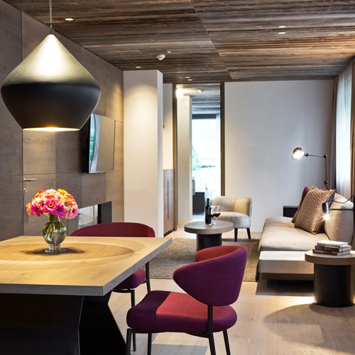 Elisabeth Hotel, luxury ski accommodation in Mayrhofen, Austria. Bedroom