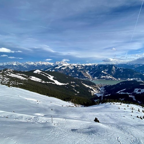Zell am See, yesterday 📷: @gkusdian via Instagram