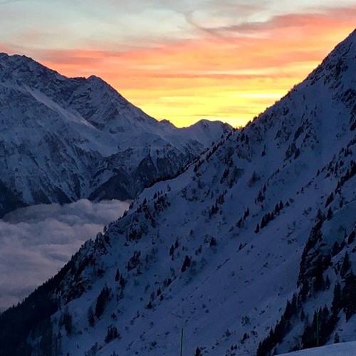 Chamonix, yesterday 📷: @maana_toa via Instagram