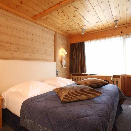 Les-Ducs-de-Savoie-Courchevel-ChArnal (4).jpg