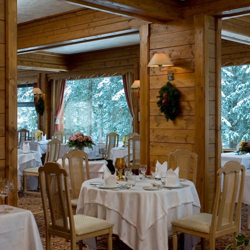 Les-Ducs-de-Savoie-Courchevel-ChArnal (9).jpg