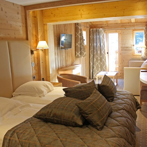 Les-Ducs-de-Savoie-Courchevel-ChArnal (13).jpg