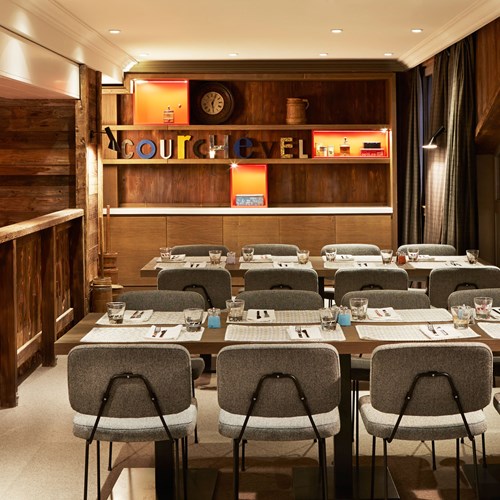 ski in ski out hotel Trois Vallees in Courchevel-dining room tables