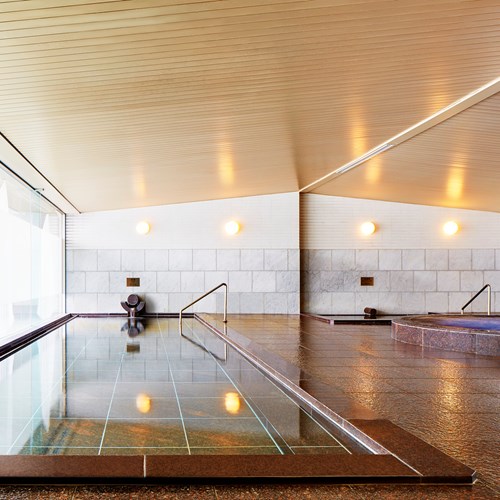 Westin ski hotel, Rusutsu ski resort - Japan - indoor onsen
