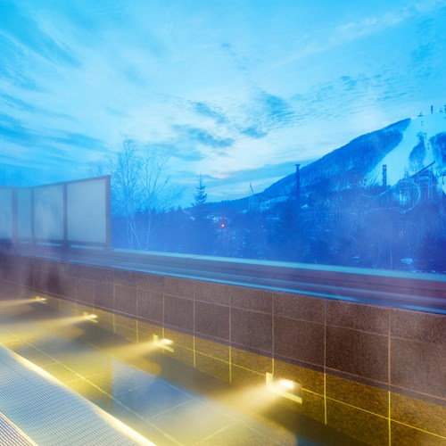Westin ski hotel, Rusutsu ski resort - Japan - outdoor onsen