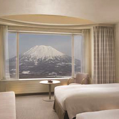 Ski Hotel Hilton Niseko Village - Japan - deluxe twin room Yotei view
