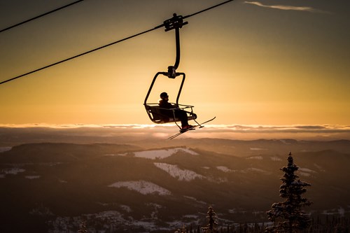 Trysil-sunset-chair-lift