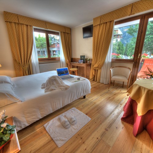 Ski Hotel Cresta et Duc Courmayeur superior room