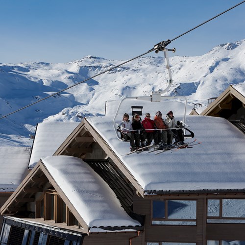 Hotel-Altapura-Val-Thorens-chairlift